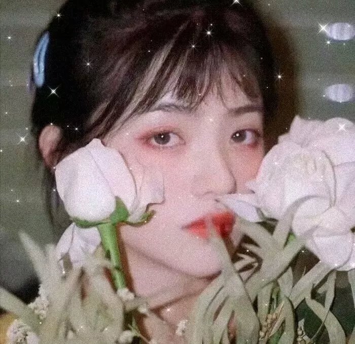 三个月亮